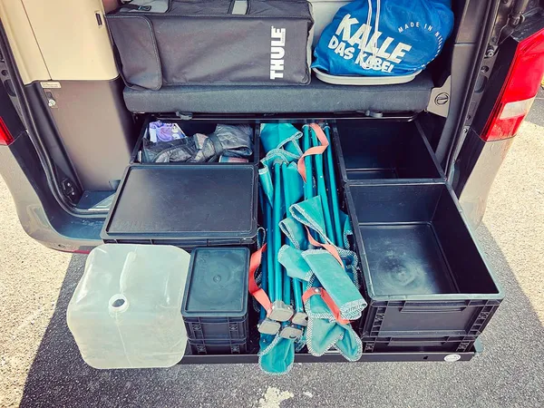 Comment optimiser le rangement du coffre du van Marco Polo avec un tiroir VANSlide ?